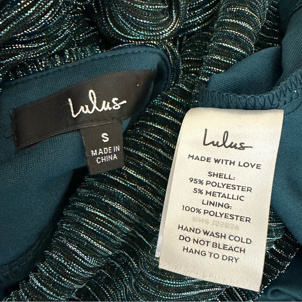 Lulus Metallic Green Ailey Plunge Neckline Open Back Skater Dress Size Small - Picture 10 of 10